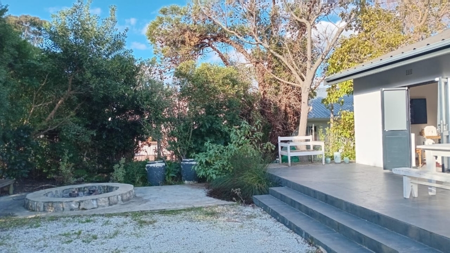 2 Bedroom Property for Sale in Kleinmond Western Cape